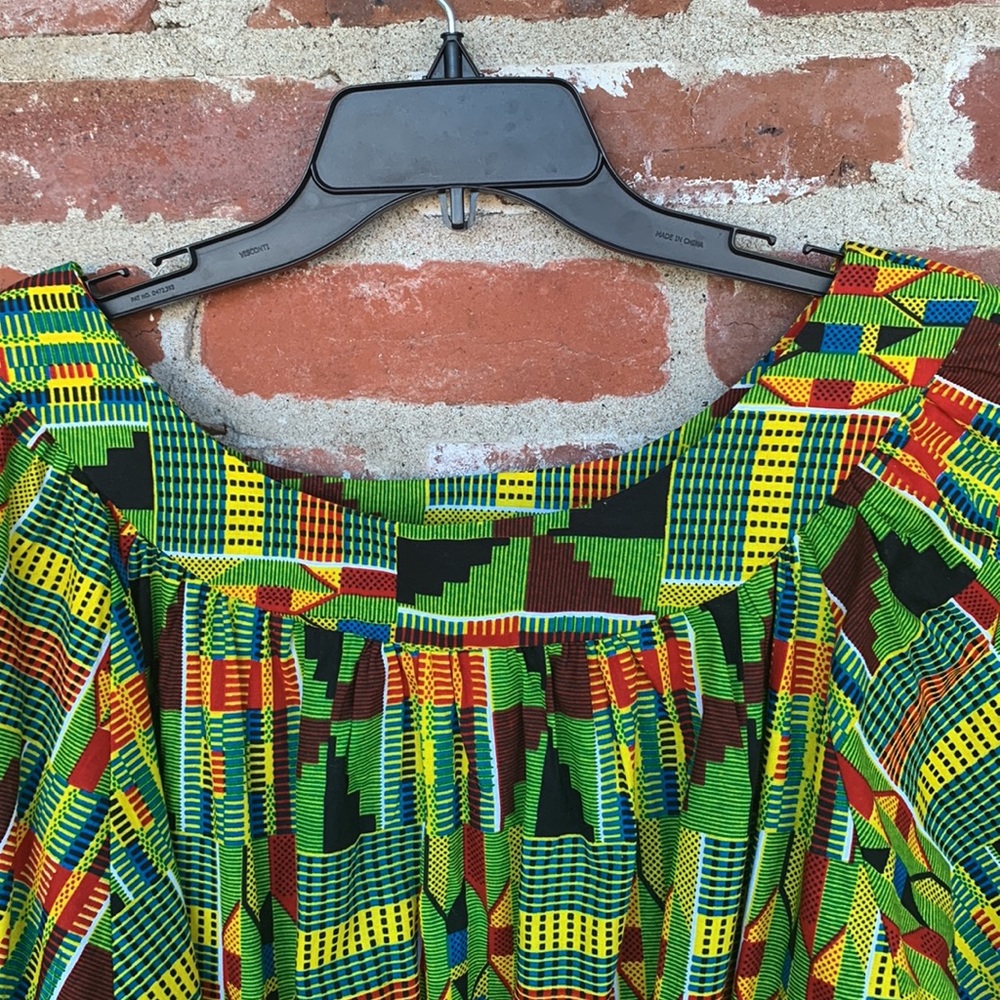 Beautiful Handmade Tunic - Picture 2 of 9